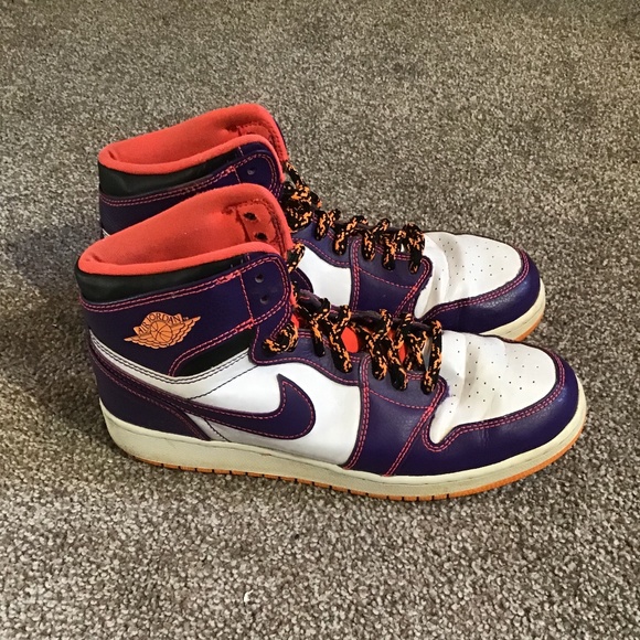 Nike Other - Air Jordan one retro High gs Tasmanian devil